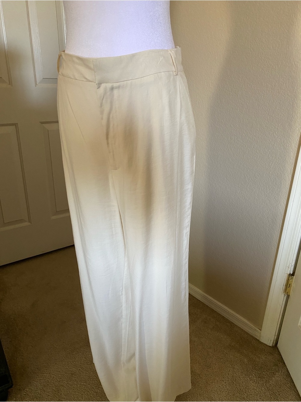 Zara Lightweight Cream Wide-Leg women’s modal Dress Pants